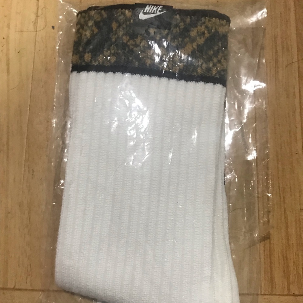 Nike White Snakeskin Socks Size M